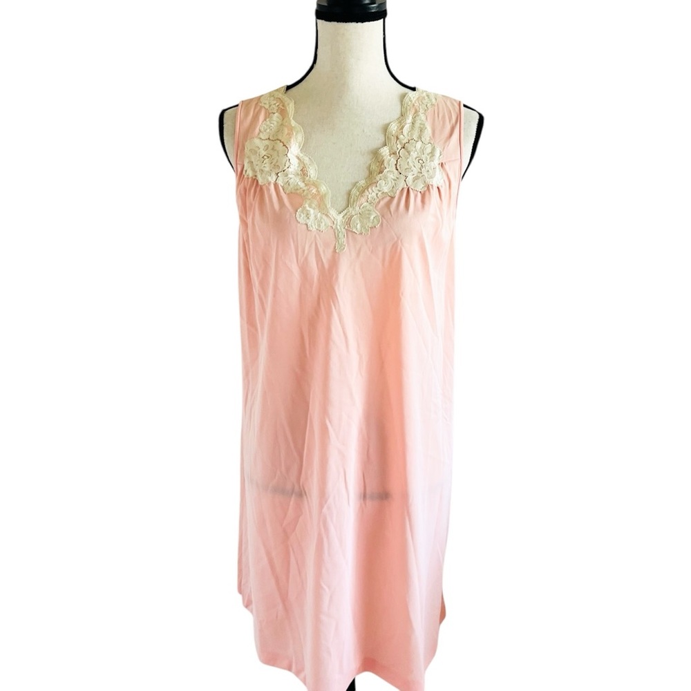 Vintage Vanity Fair Sleeveless Lace Trim Dress Nightgown